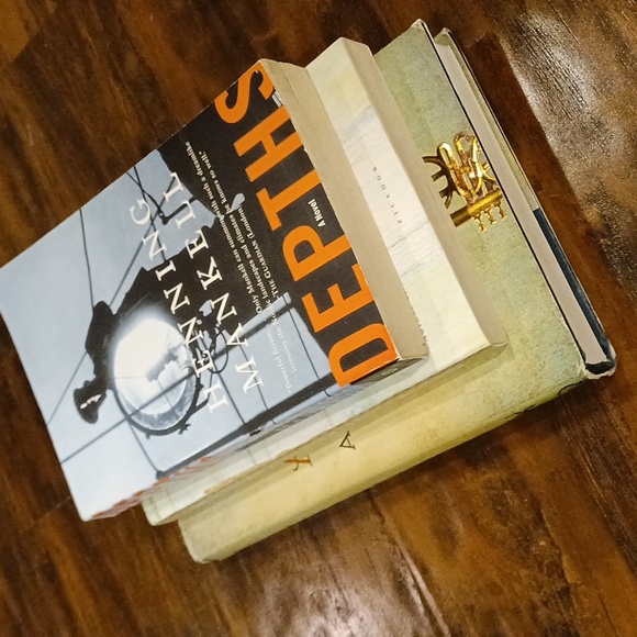 Gilead | Depths | A Good American | 3 Fiction Book Bundle - Picture 10 of 10